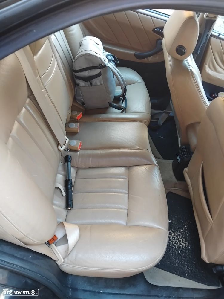 Lancia Lybra SW 1.9 JTD Intensa - 10