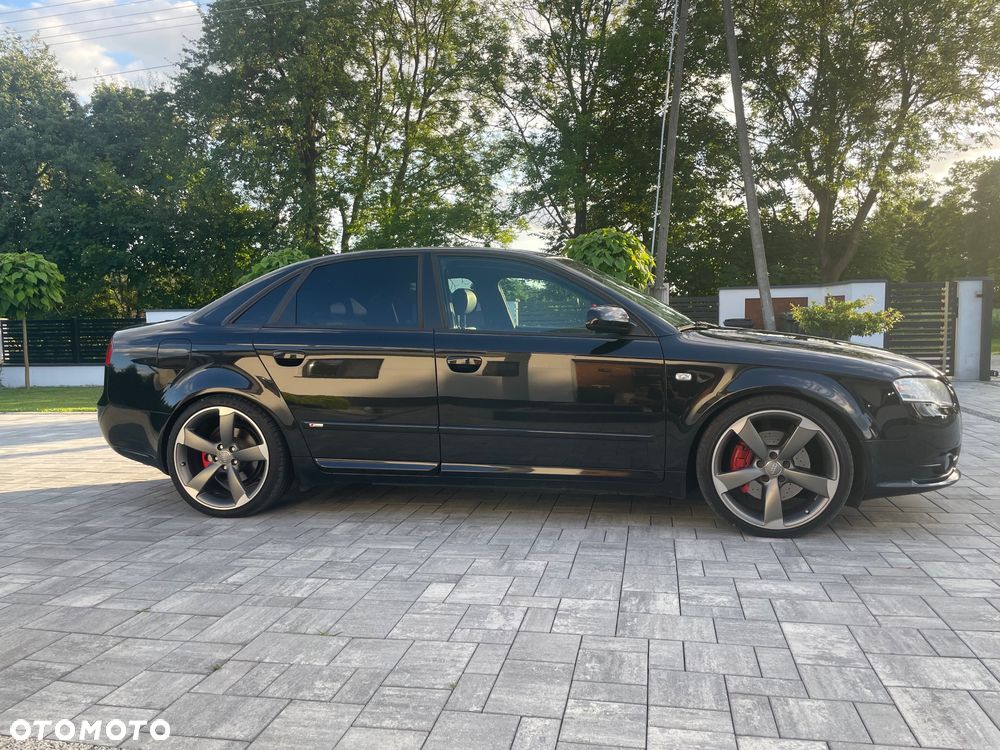 Audi A4 Limousine - 9