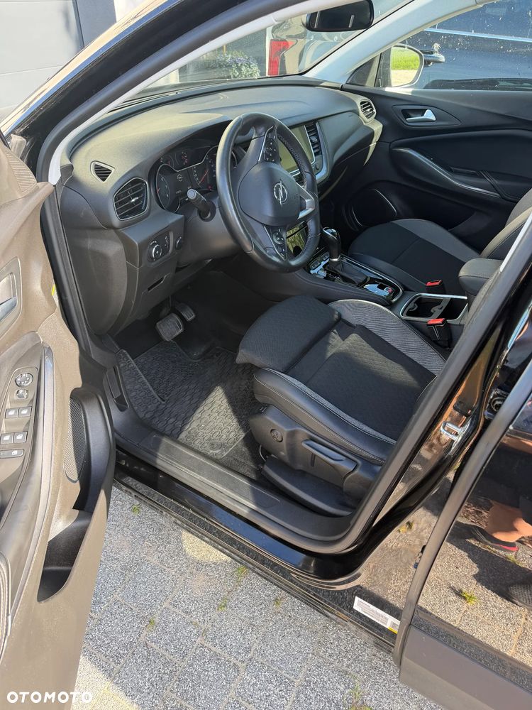 Opel Grandland X 1.6 T Elite S&S - 11
