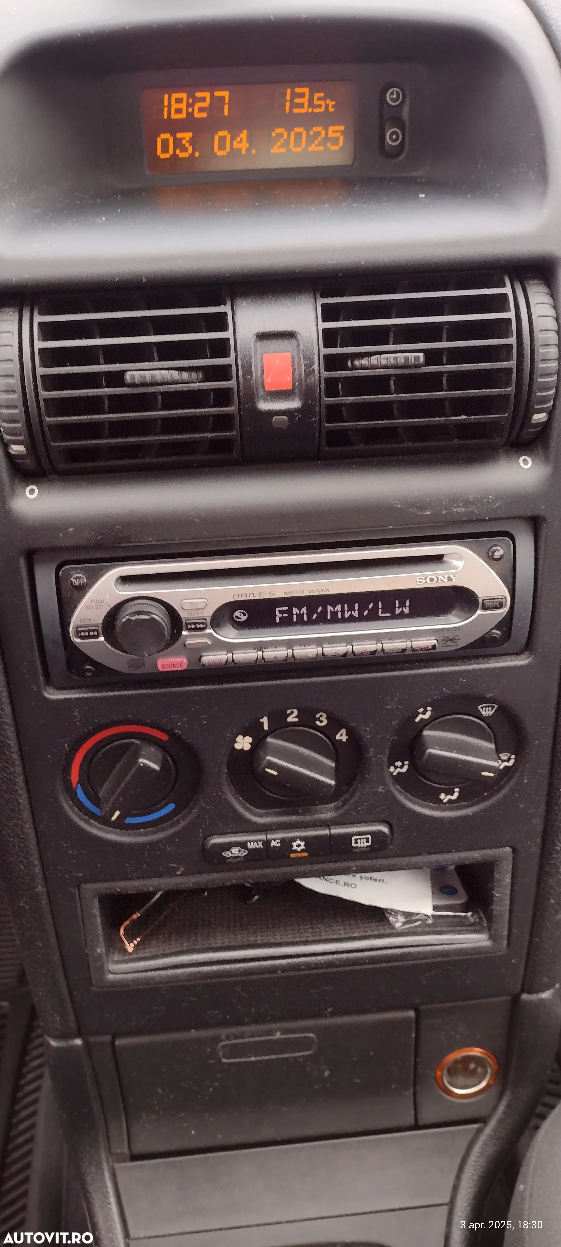 Opel Astra 1.6 - 13