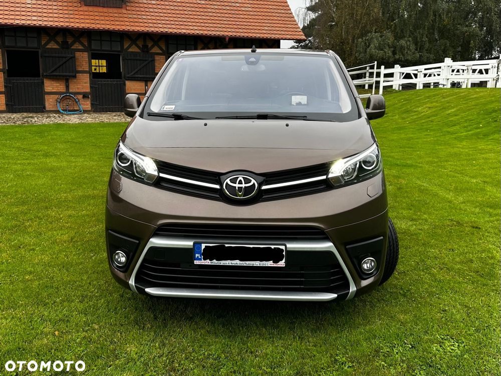 Toyota ProAce Kombi 2.0 D-4D Long 2,8t - 2