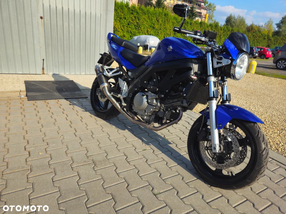 Suzuki SV - 11