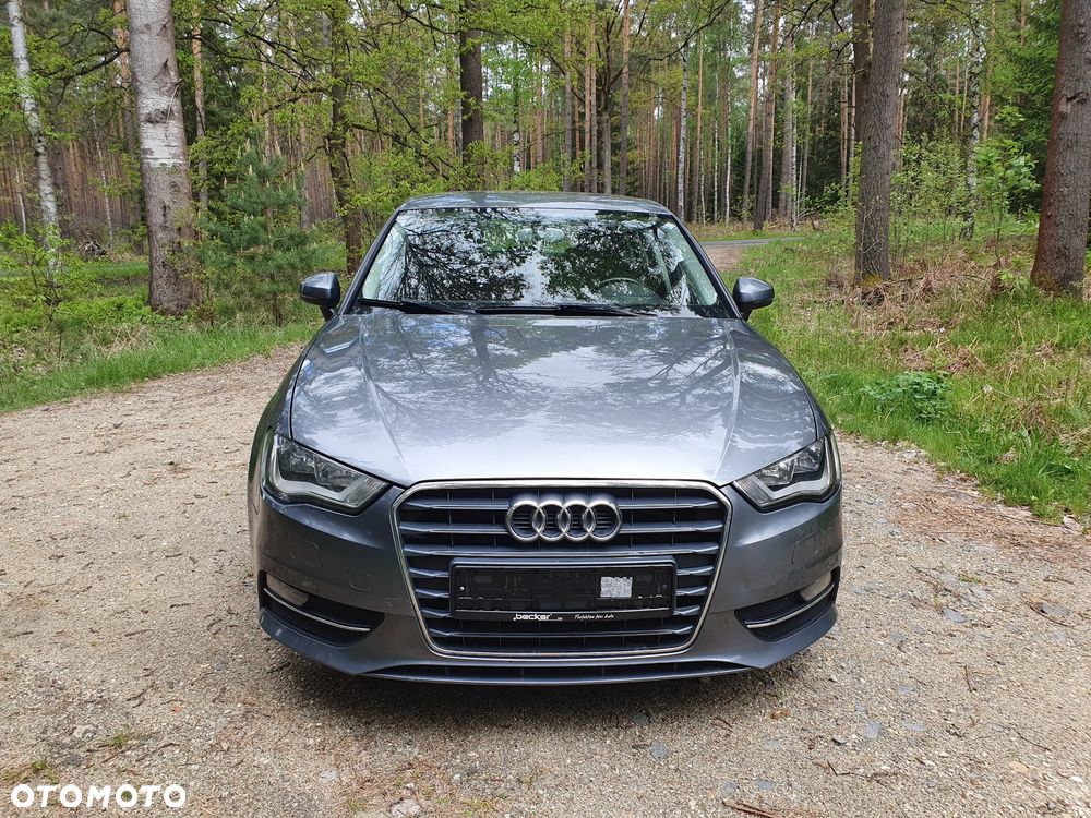 Audi A3 Sportback - 8