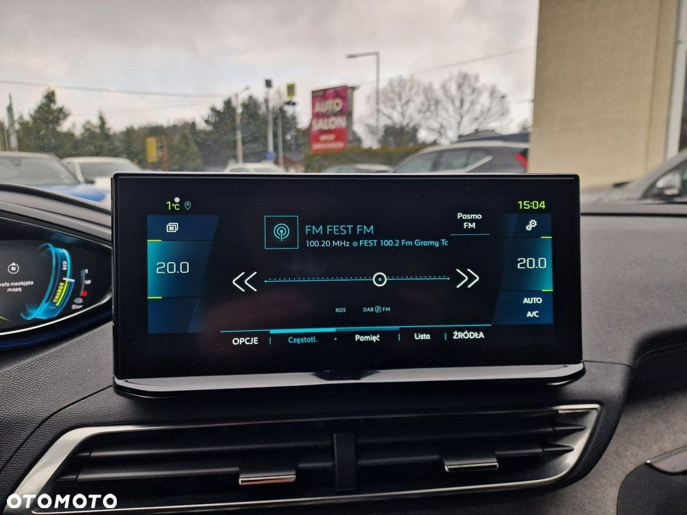Peugeot 3008 1.6 PureTech HYbrid GT Line S&S EAT8 - 25