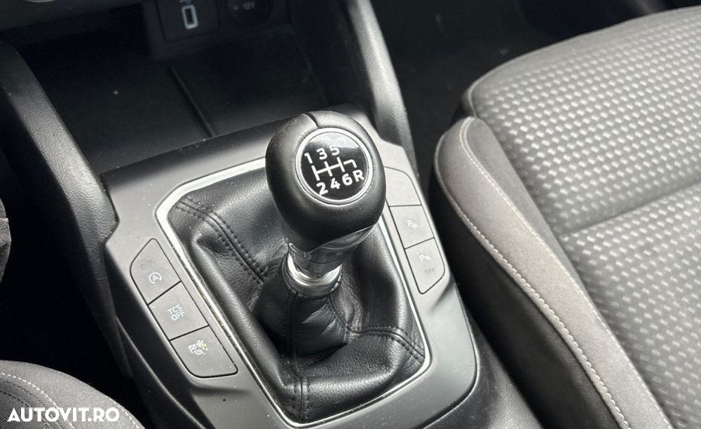 Ford Focus 1.0 EcoBoost Titanium Business - 12