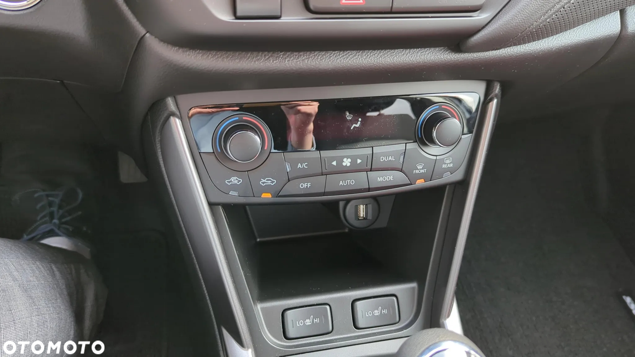 Suzuki SX4 S-Cross 1.5 DualJet Hybrid Premium AGS - 22