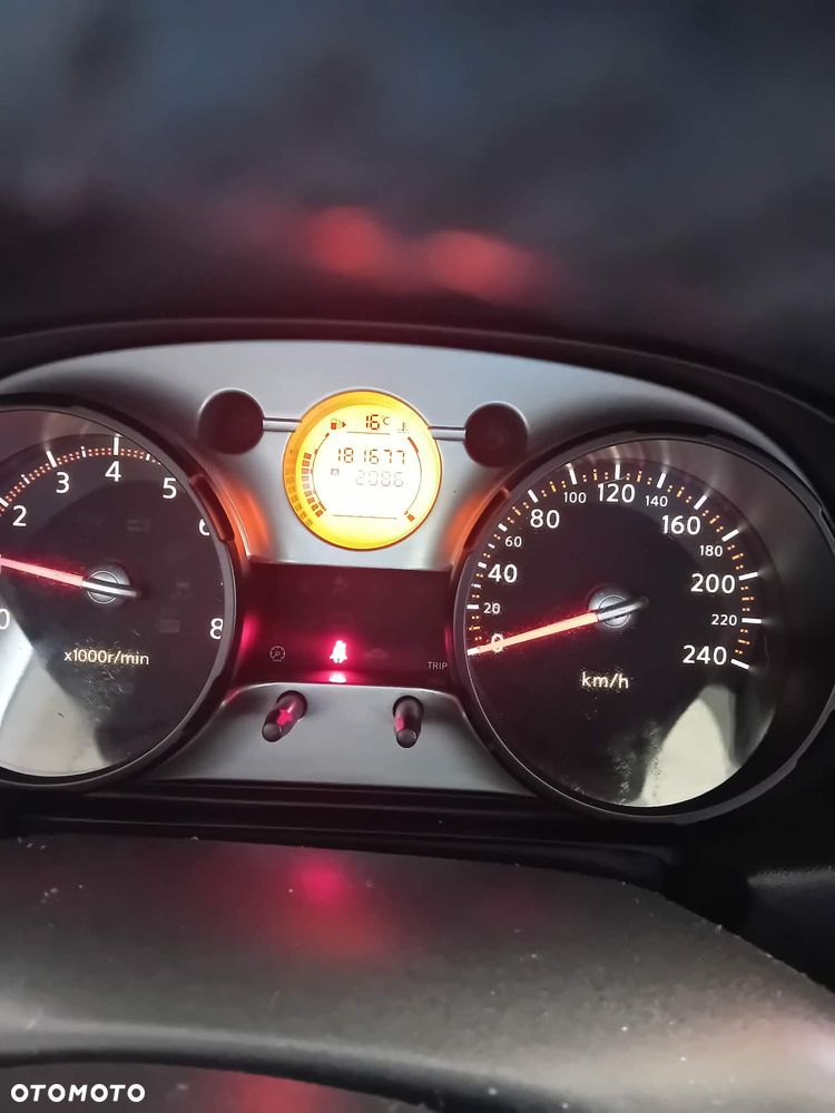 Nissan Qashqai 2.0 4x4 Acenta Pack - 7