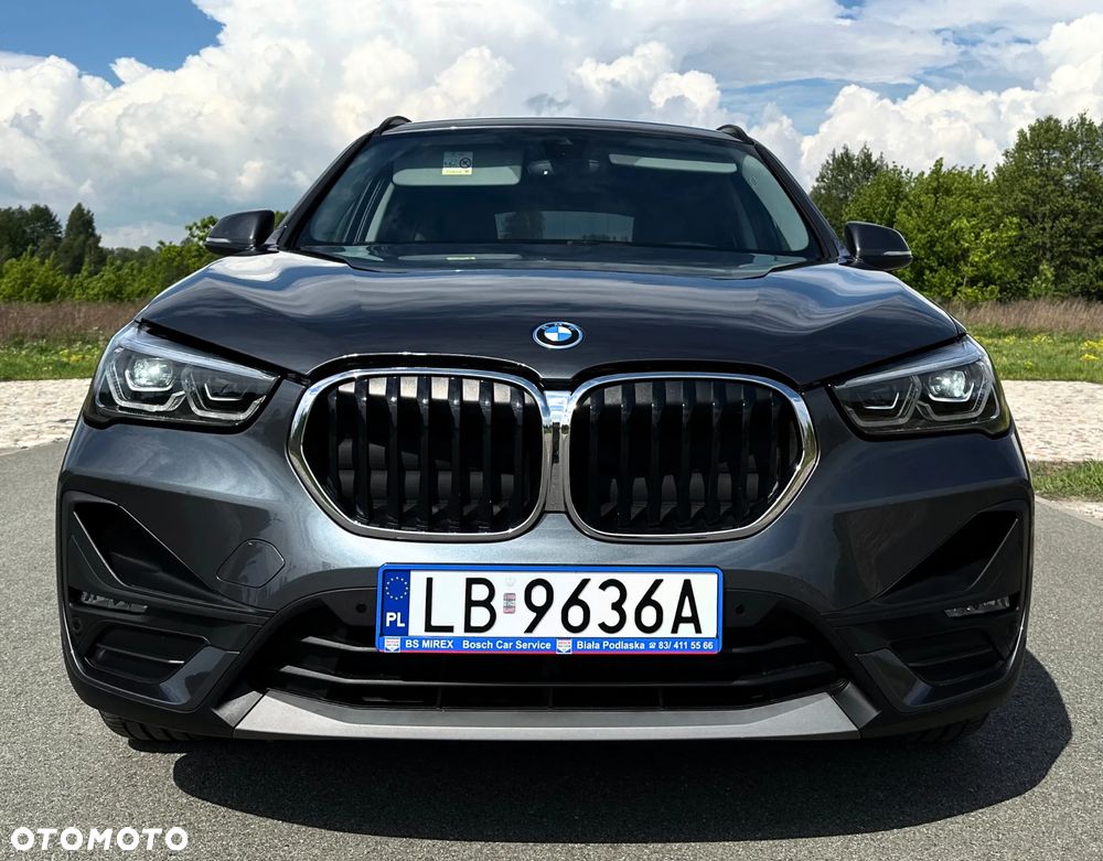 BMW X1 xDrive25e Sport Line - 3