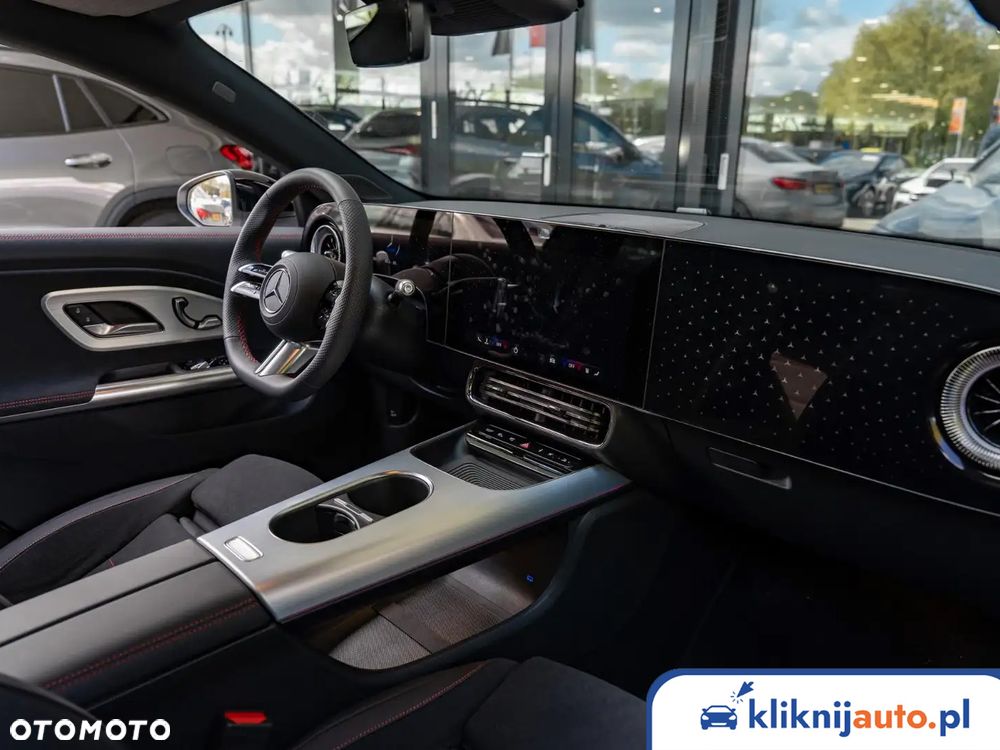 Mercedes-Benz CLA 200 AMG Line 7G-DCT - 13