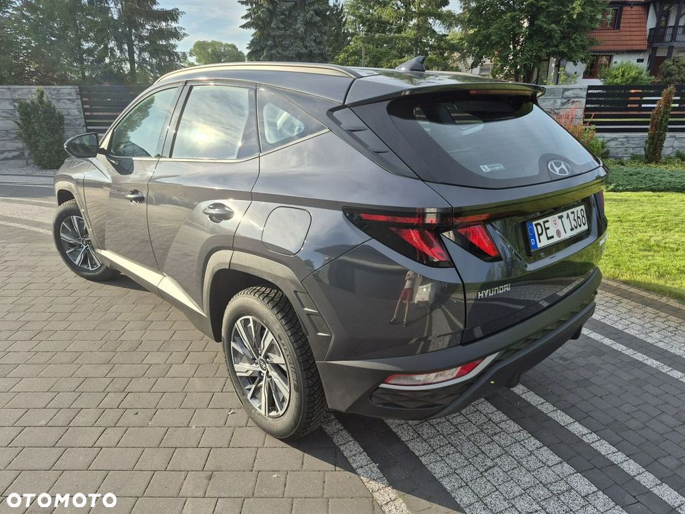 Hyundai Tucson - 2