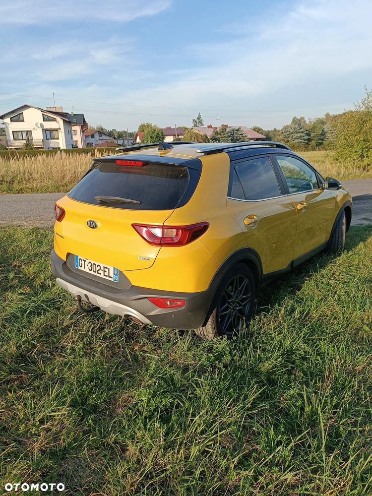 Kia Stonic - 3
