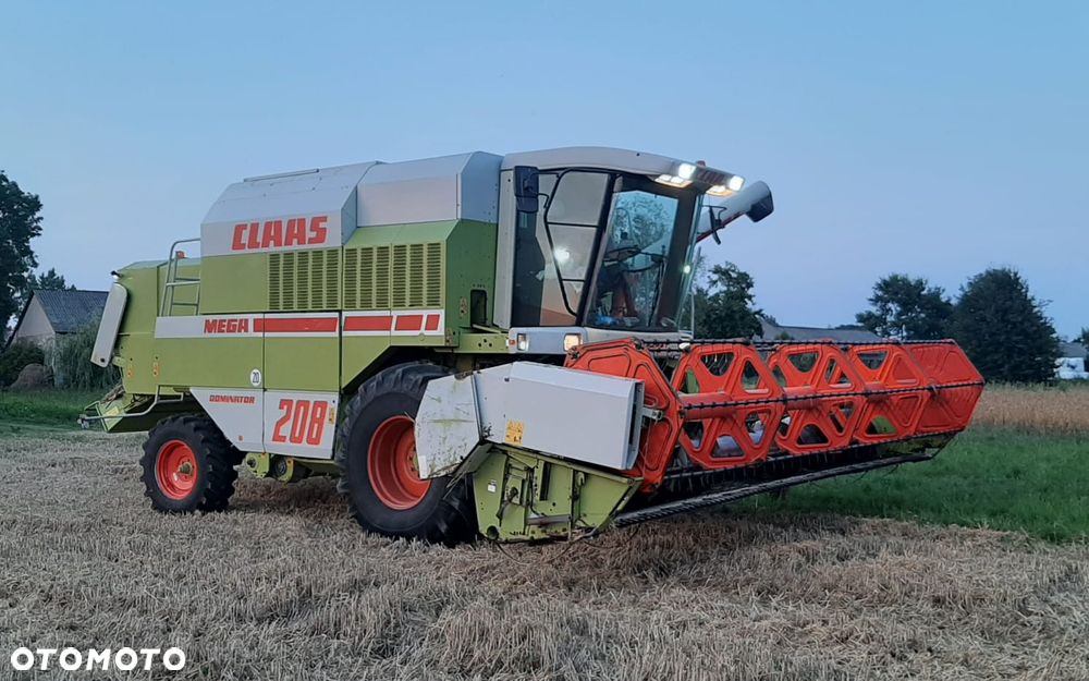 Claas Mega 208 II - 2