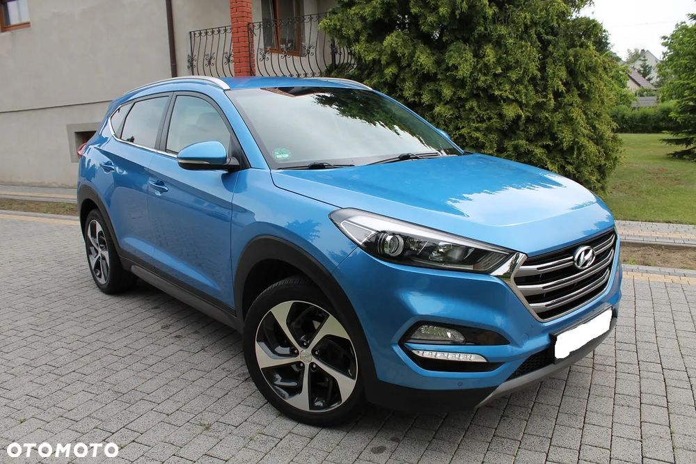 Hyundai Tucson 1.7 CRDI BlueDrive Style 2WD - 2