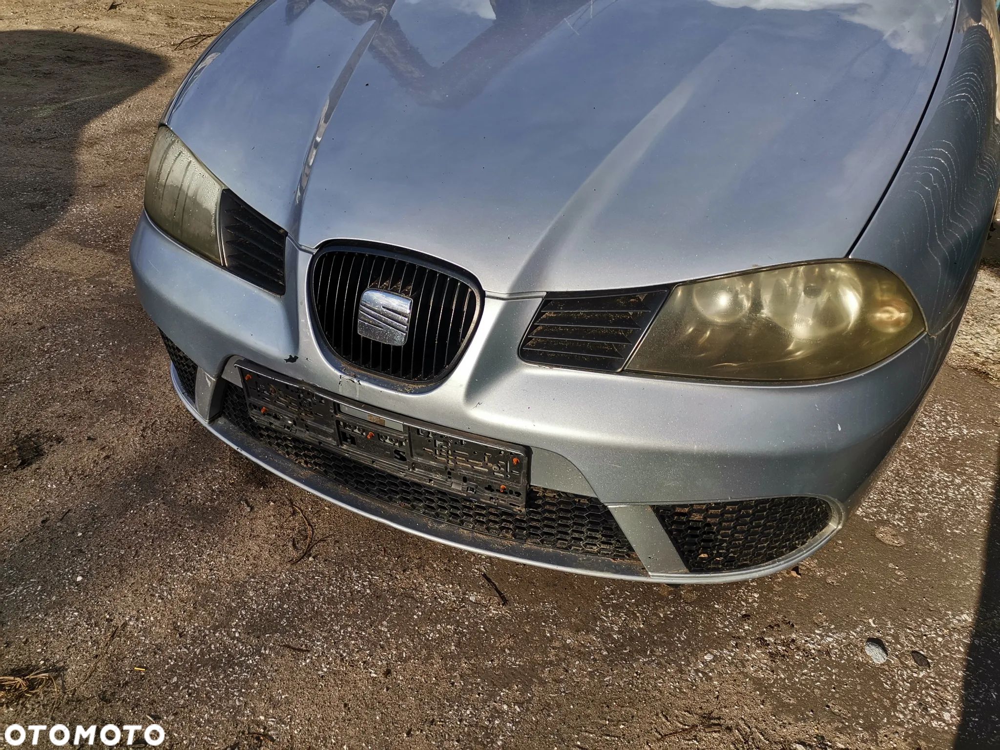 Seat Ibiza III maska zderzak drzwi lampa chlodnica fotel maglownica blotnik silnik kod lakieru LS7N - 1