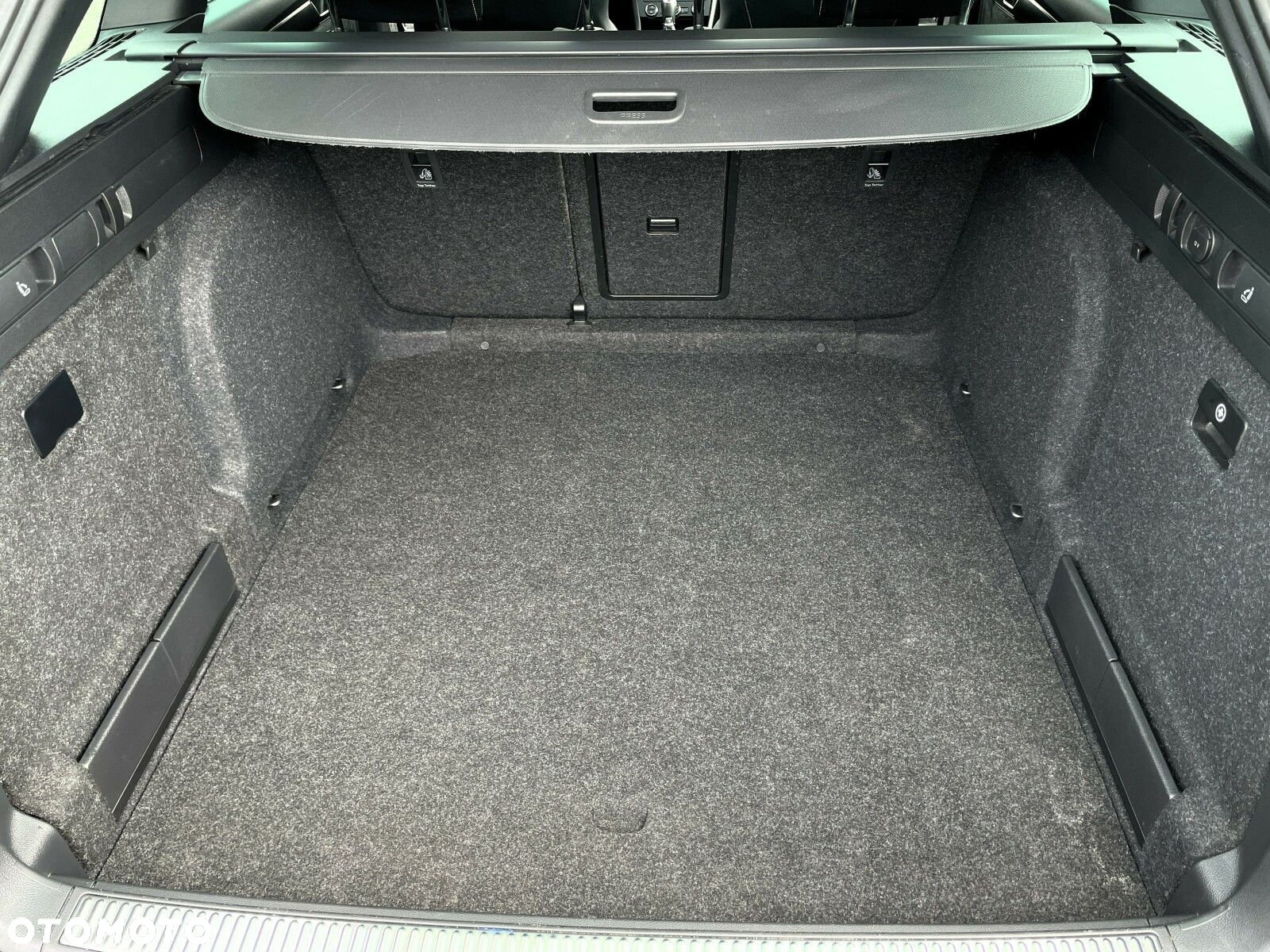 Skoda Superb 2.0 TSI Sportline DSG - 9