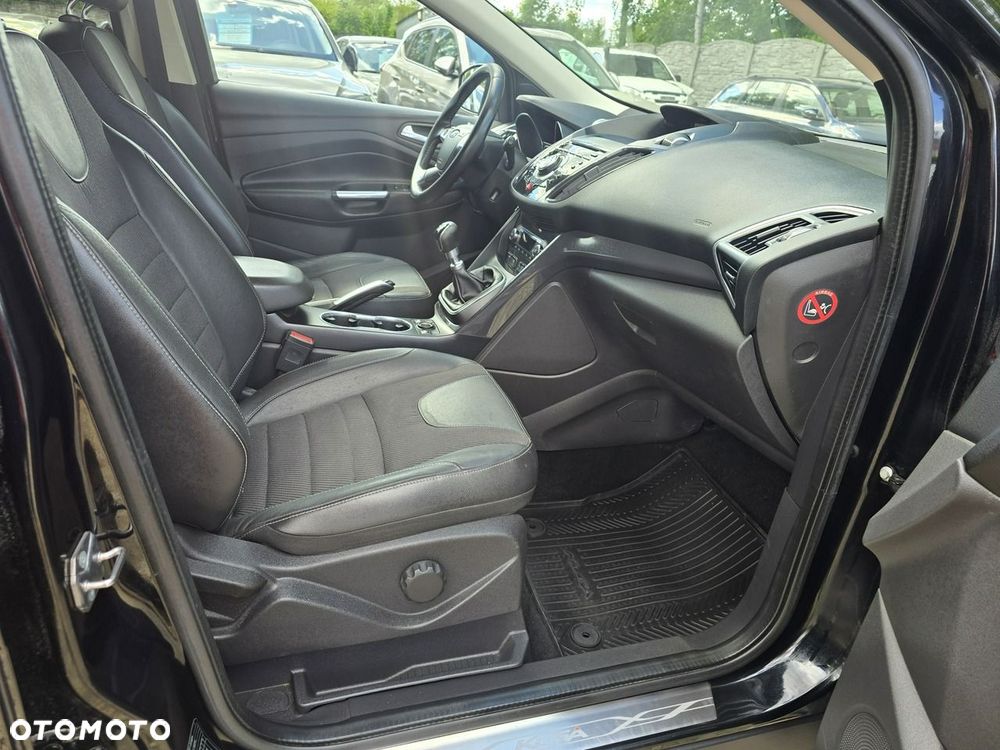Ford Kuga 2.0 TDCi AWD Titanium - 9
