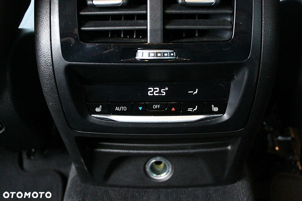 BMW X3 xDrive20i xLine - 17