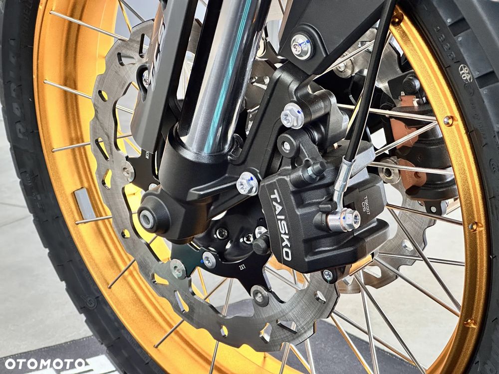 KOVE 800X Touring - 18