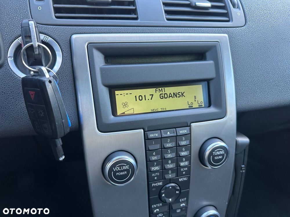 Volvo V50 1.6D DPF DRIVe - 19