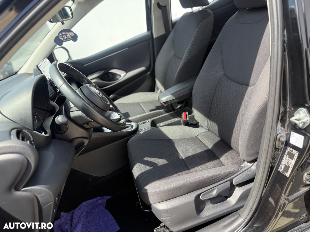 Toyota Yaris 1.5 VVT-i Business Edition - 14