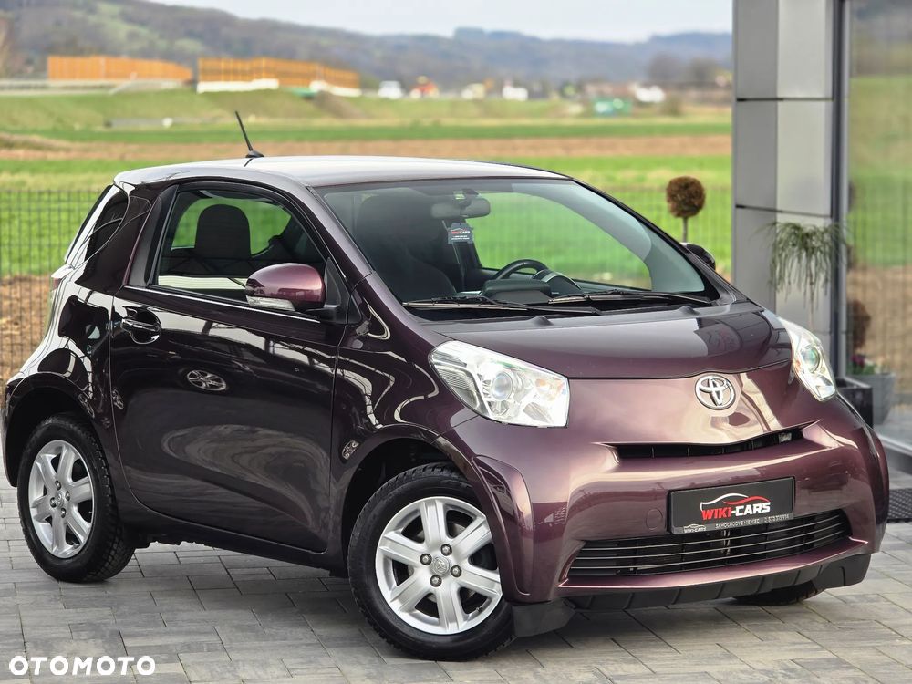 Toyota iQ 1.0 - 8