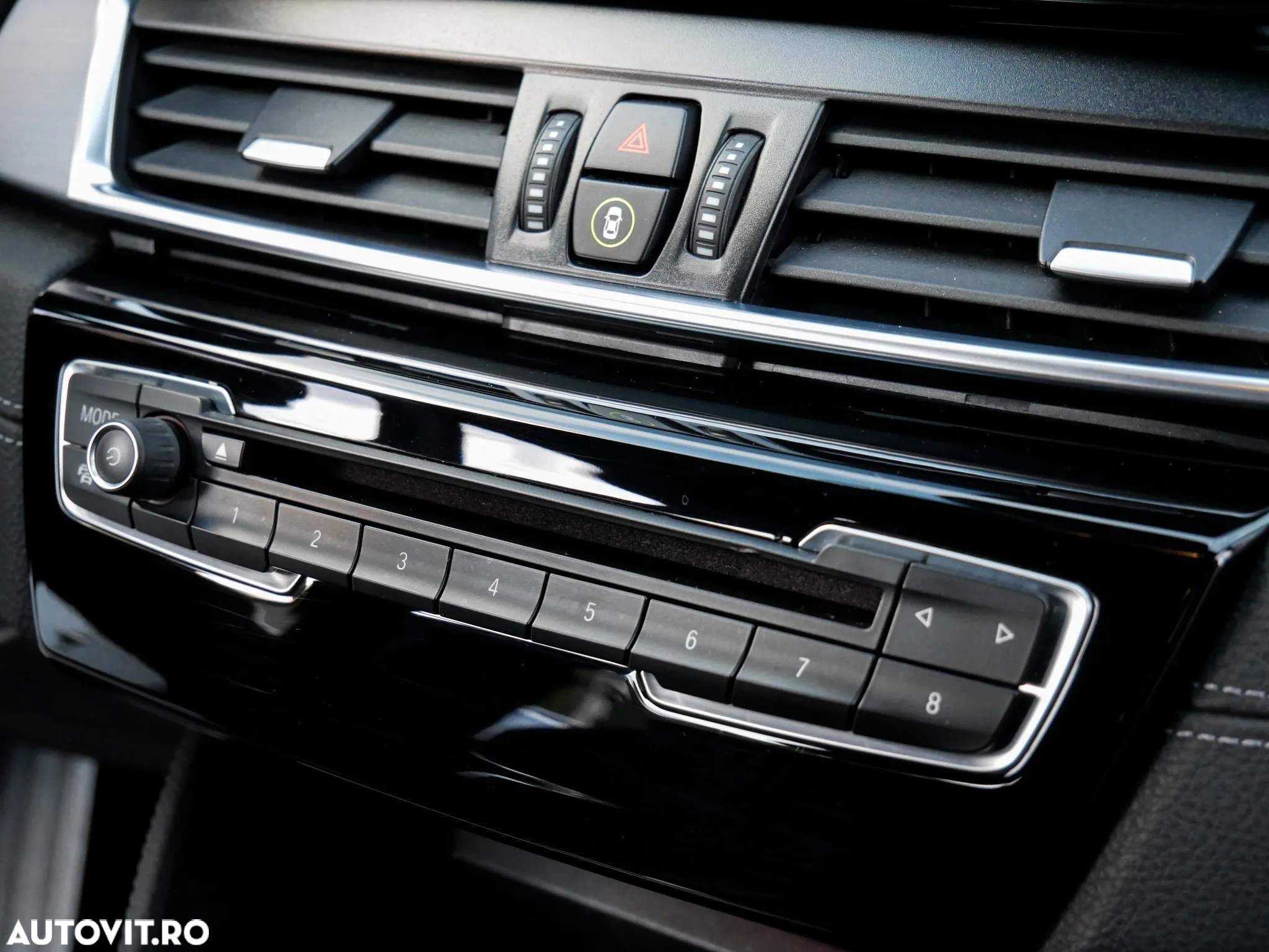 BMW Seria 2 220d Gran Tourer Sport-Aut. Sport Line - 27