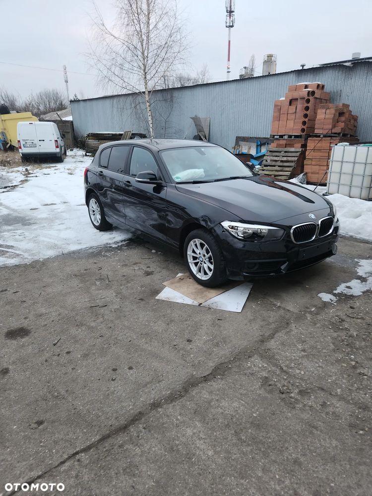 BMW Seria 1 118i Edition Metropolitan - 6