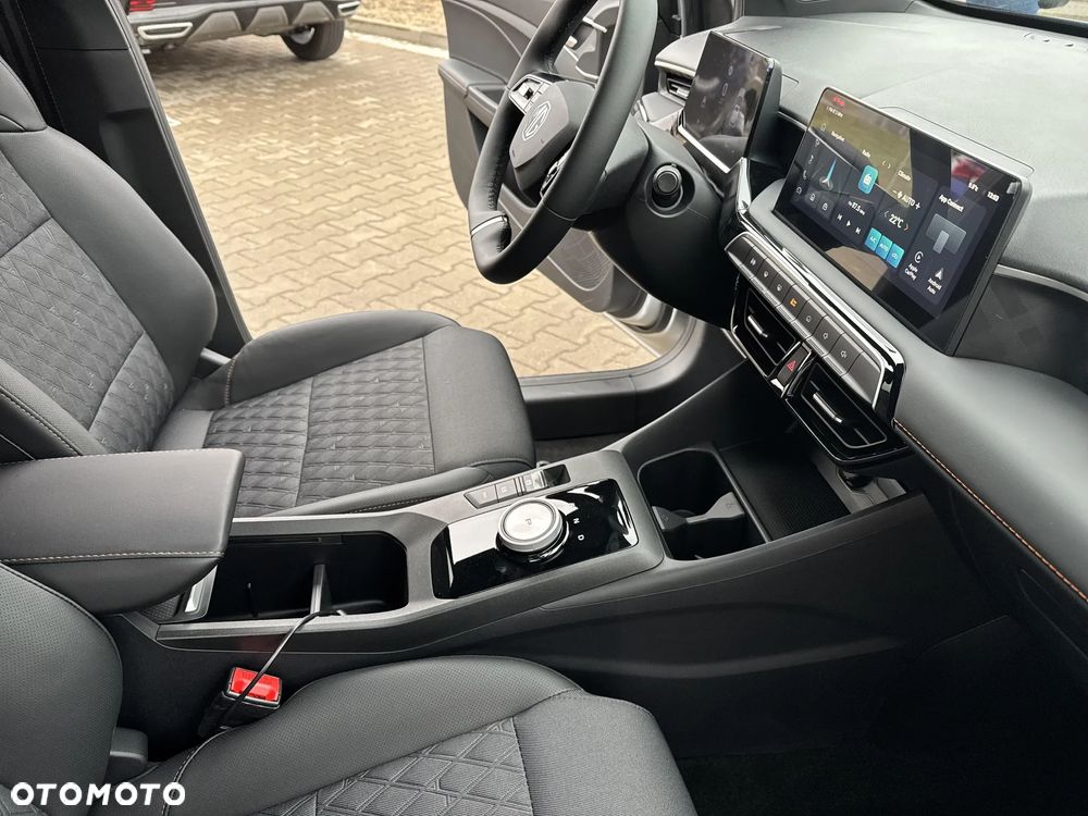 MG MG3 1.5 HEV+ Exclusive - 13