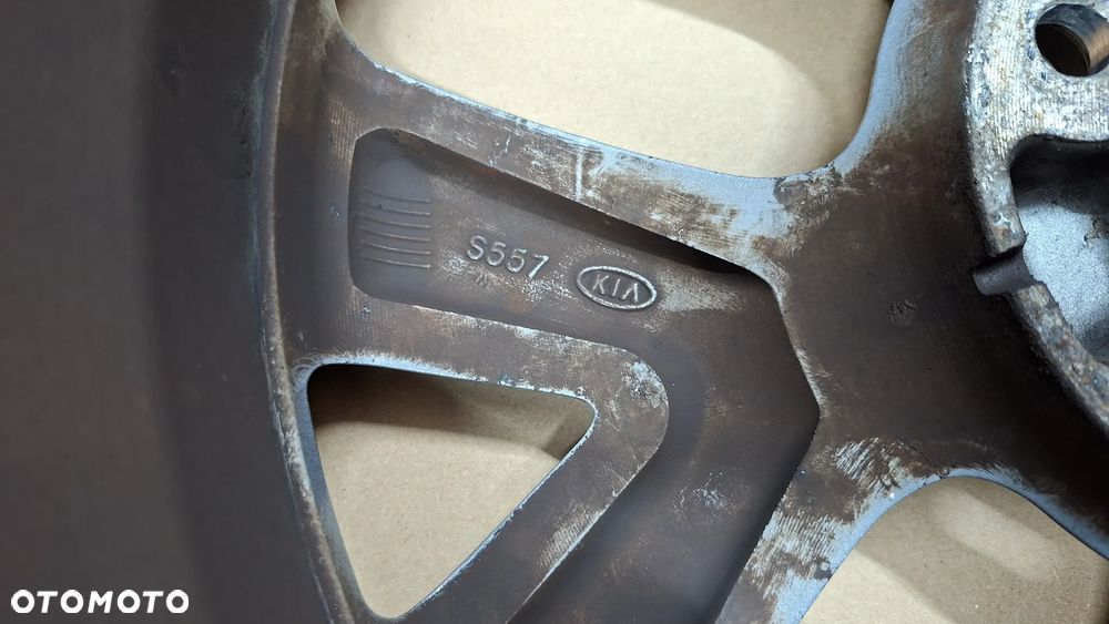 Felgi Aluminiowe 17 Kia Sportage III 5x114.3 ET 40 - 15