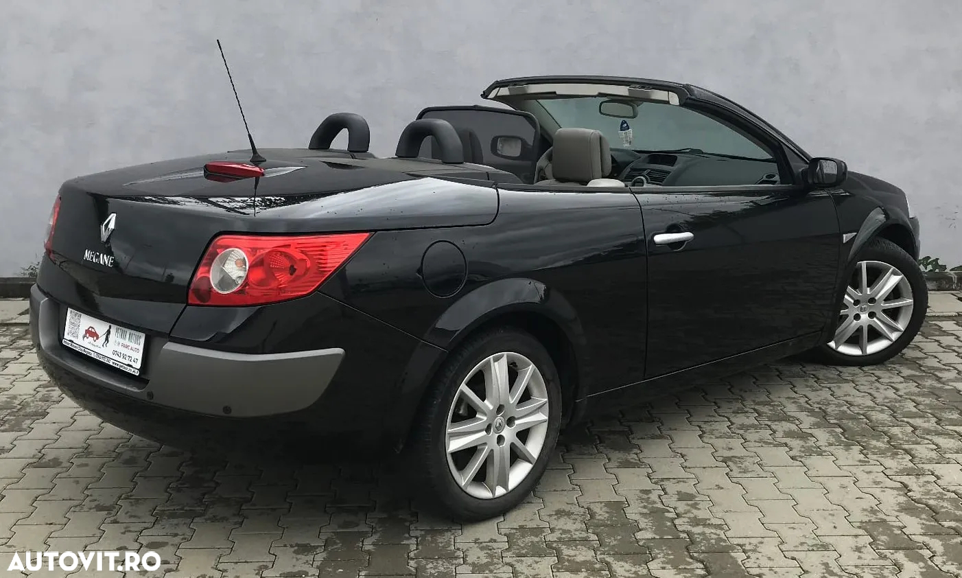 Renault Megane 2.0 Turbo Coupe-Cabriolet Privilege - 3