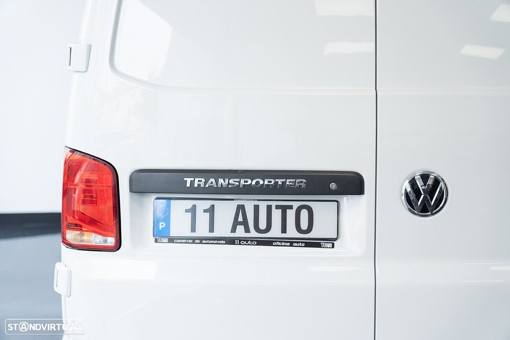 VW Transporter 2.0 TDI Extra AC - 12
