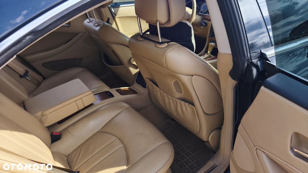 Mercedes-Benz CLS 320 CDI - 26