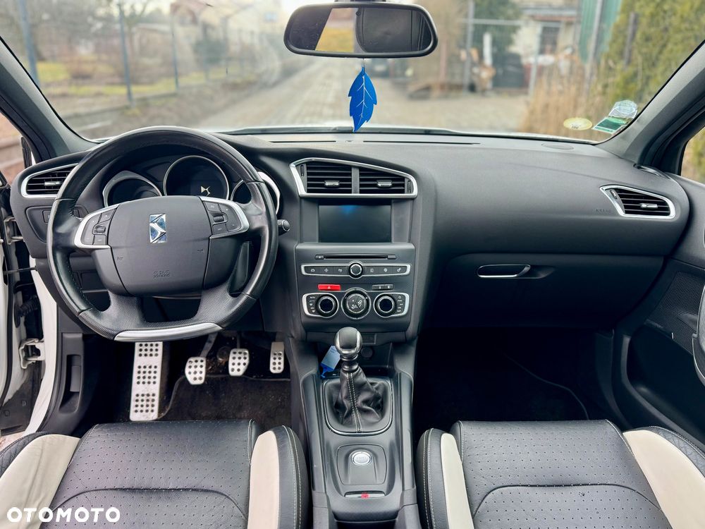 DS Automobiles DS 4 - 18