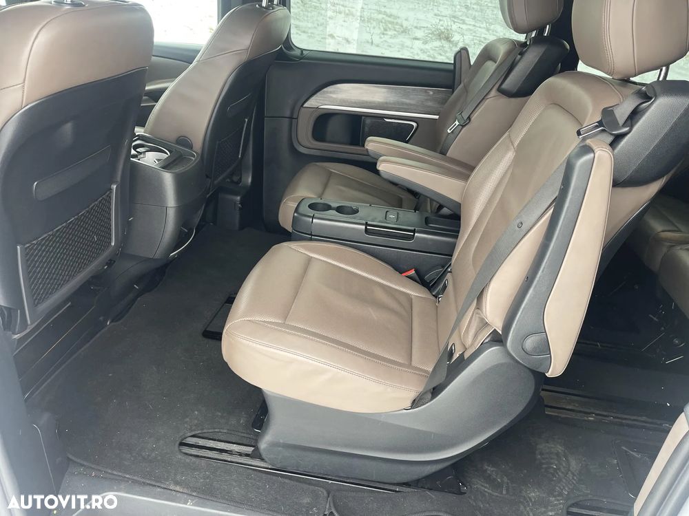 Mercedes-Benz V - 17