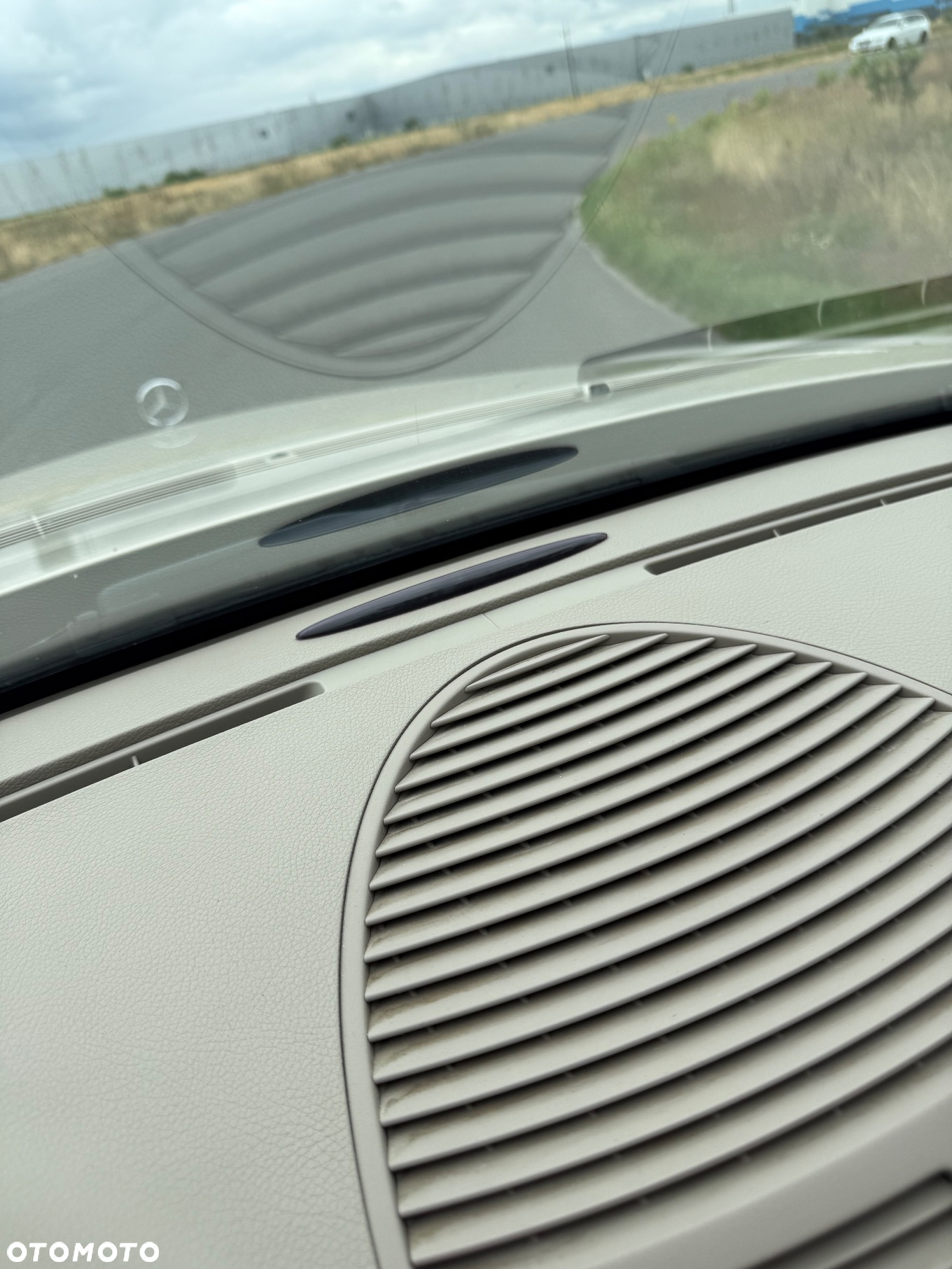 Mercedes-Benz Klasa E 200 Kompressor Automatik Elegance - 39