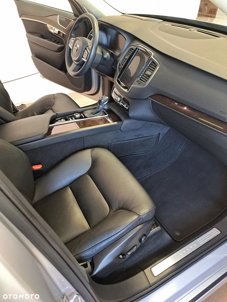 Volvo XC 90 T6 AWD Geartronic Momentum Pro - 13