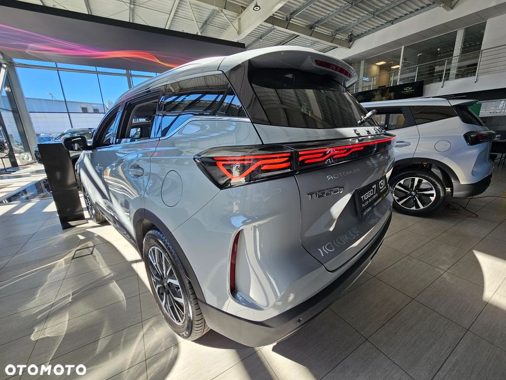 Chery Tiggo 7 1.5 T-GDI Super Hybrid Prestige DHT - 3