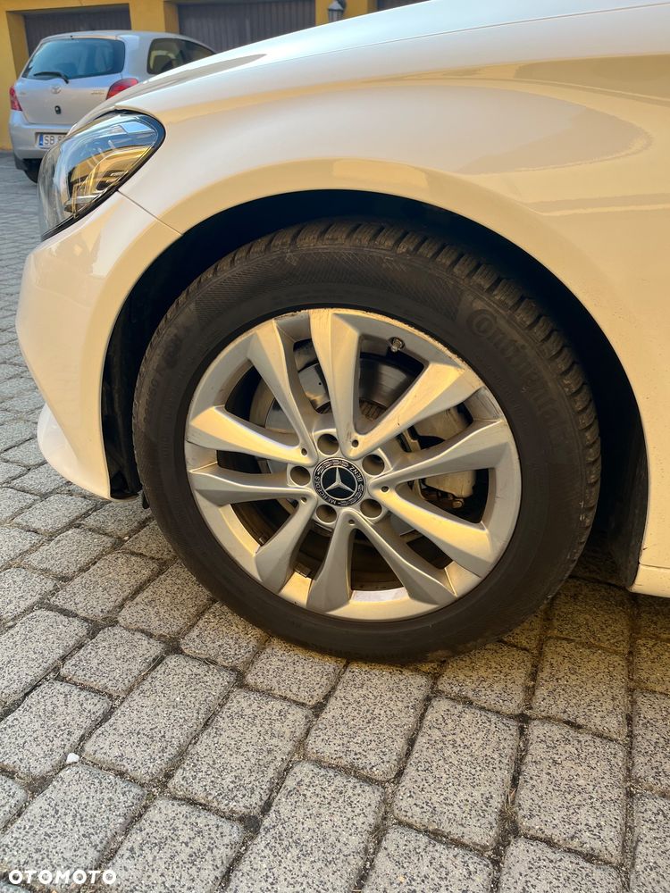 Mercedes-Benz Klasa C 160 Business Edition 9G-TRONIC - 22