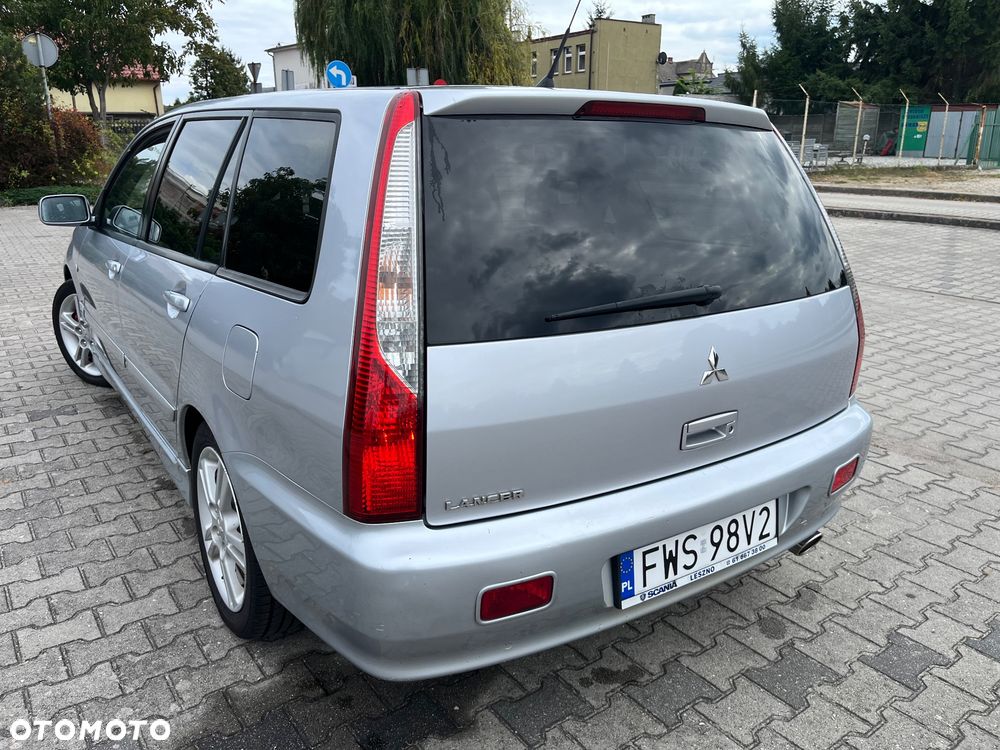 Mitsubishi Lancer - 7