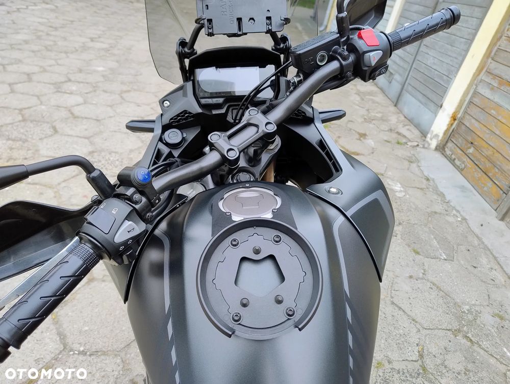 Honda CB - 15