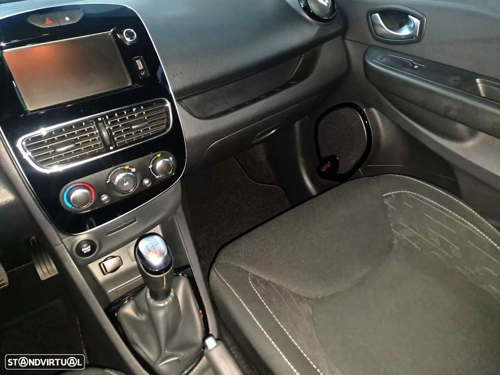 Renault Clio Sport Tourer 0.9 TCe Limited - 12