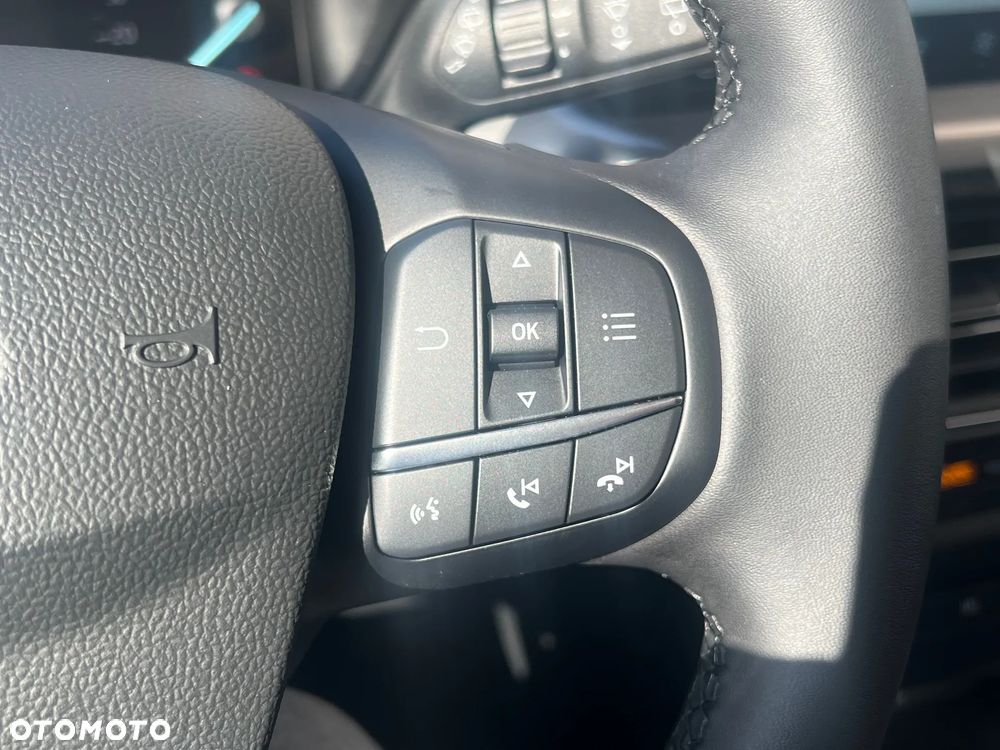 Ford Focus 1.0 EcoBoost mHEV Titanium - 10