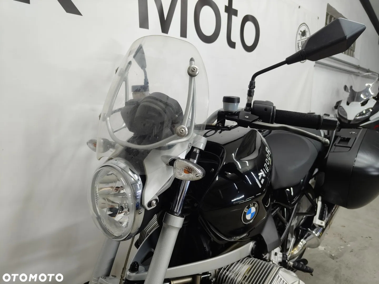BMW R - 18