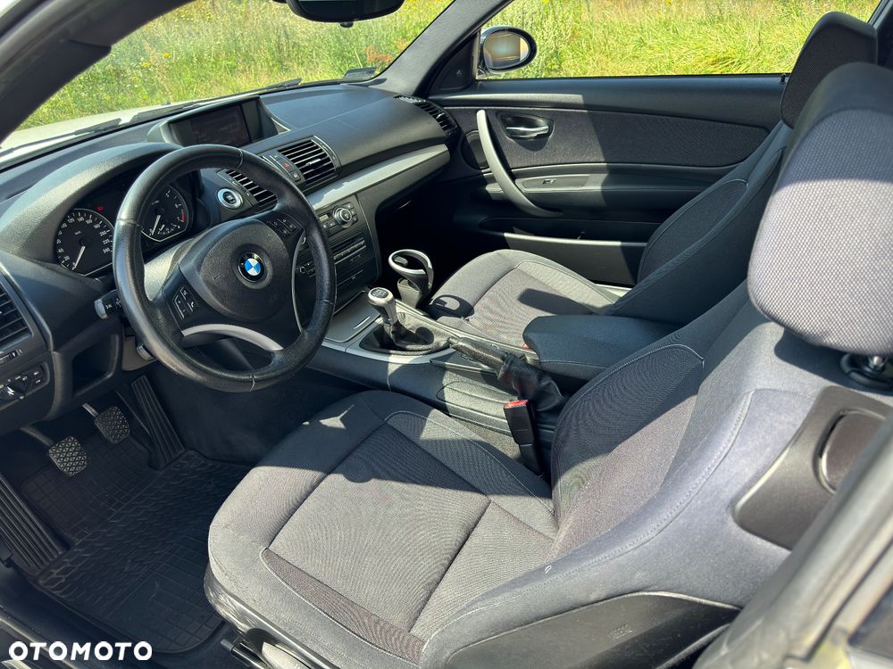 BMW Seria 1 118i - 11
