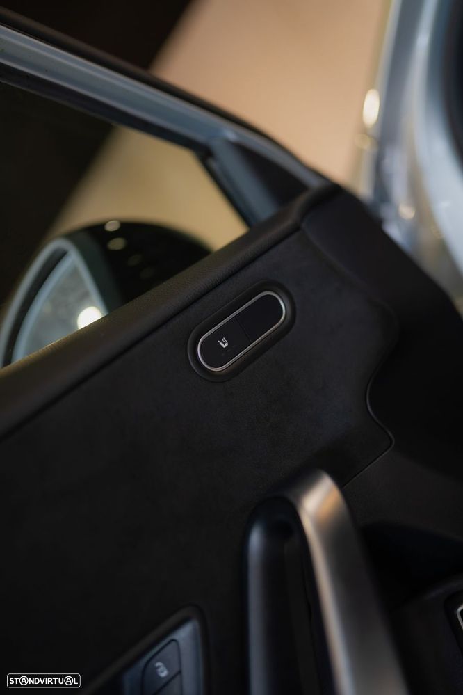 Mercedes-Benz A 250 e 8G-DCT AMG Line - 21