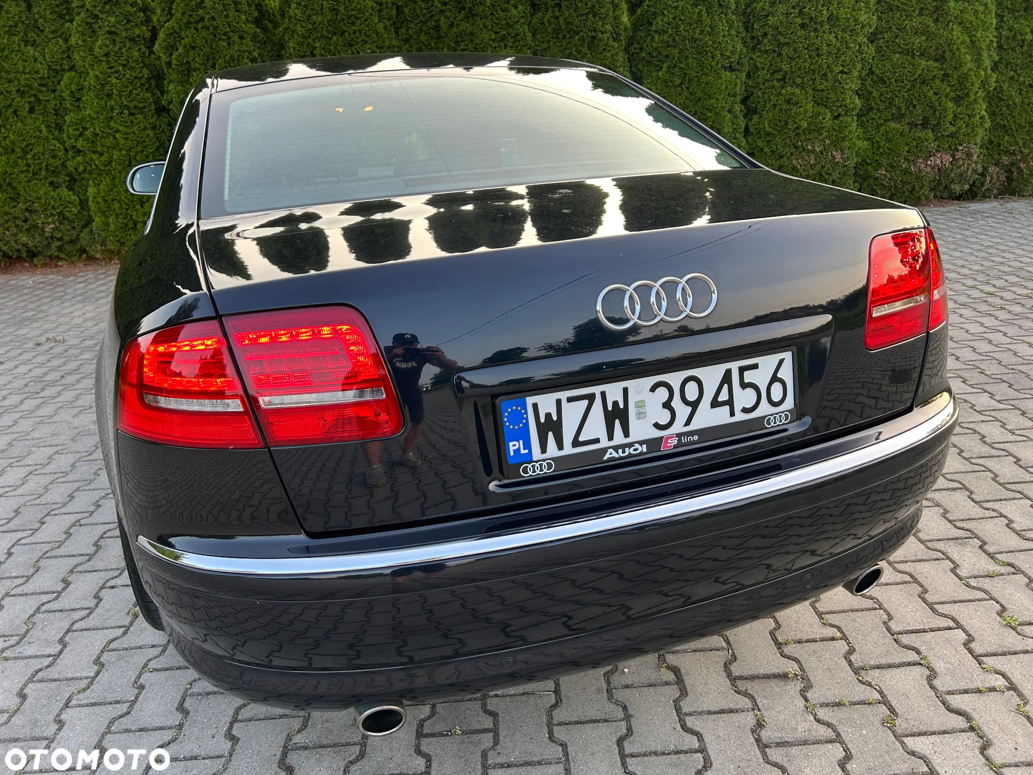 Audi A8 4.2 FSI L Quattro - 11