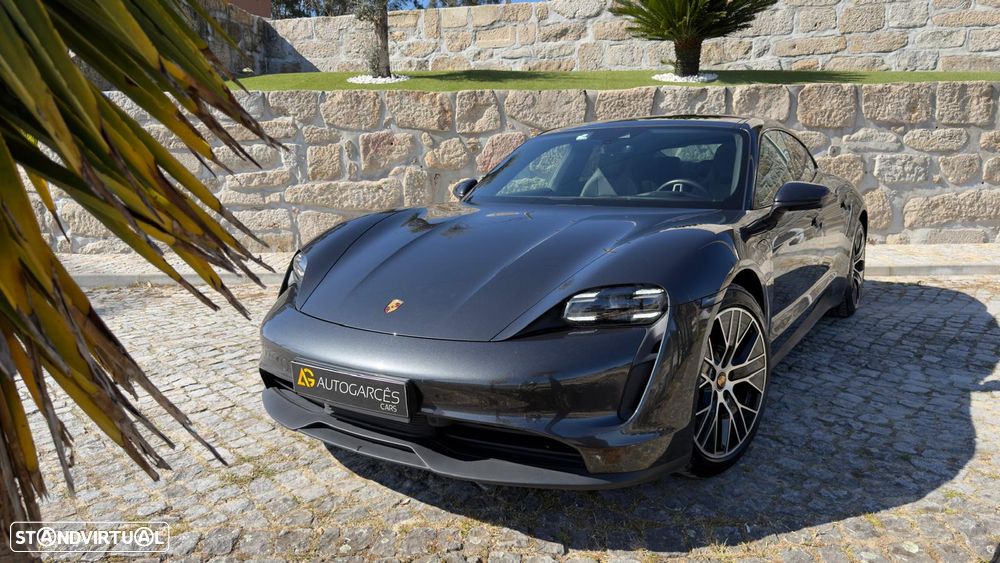 Porsche Taycan 4S - 3