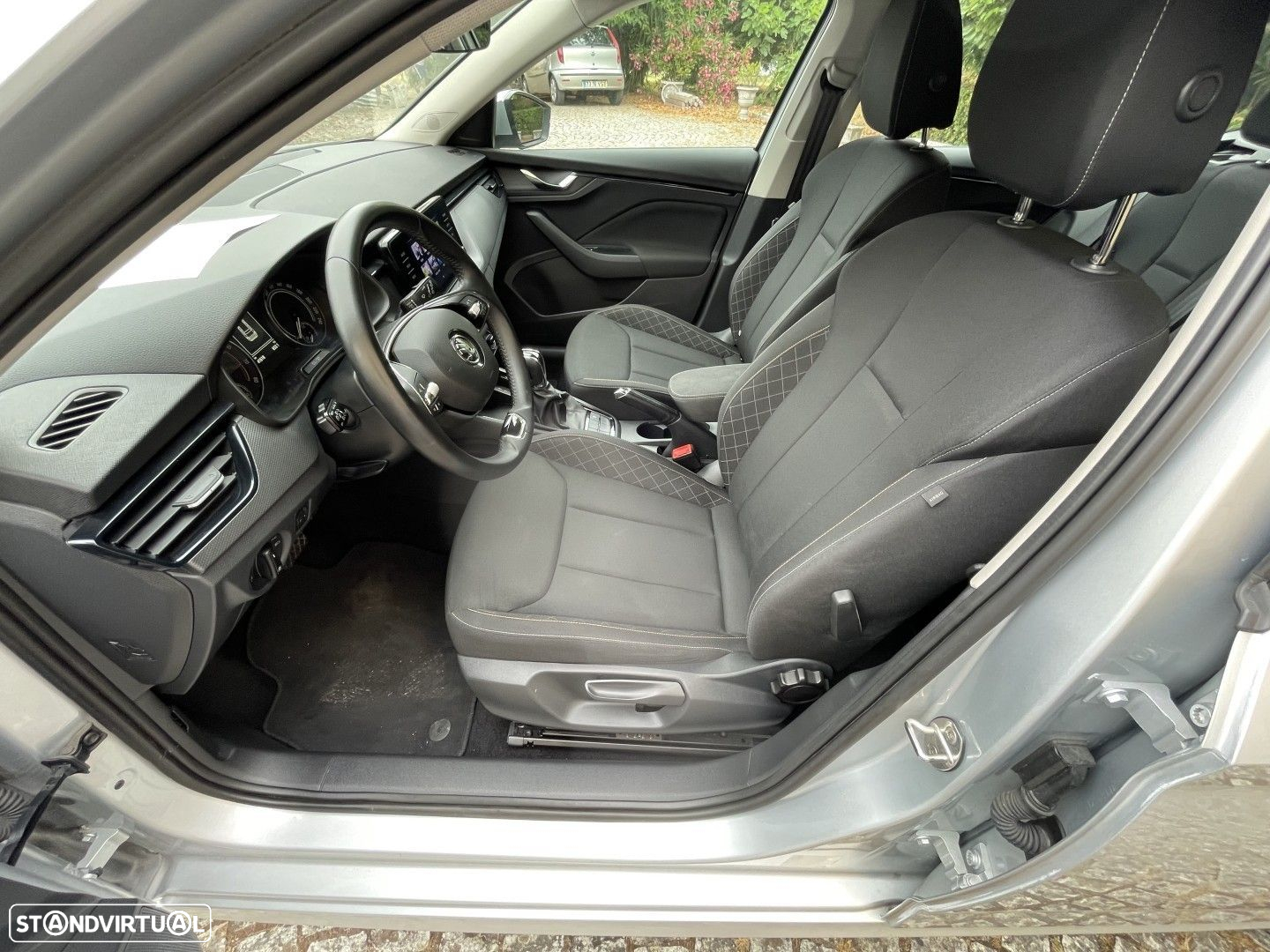 Skoda Kamiq 1.0 TSI DSG - 10
