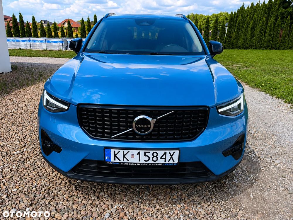 Volvo XC 40 B5 AWD Ultimate Dark - 2