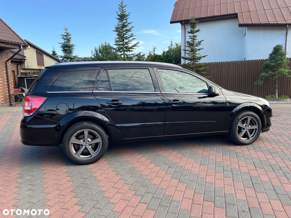 Opel Astra 1.6 Innovation - 4